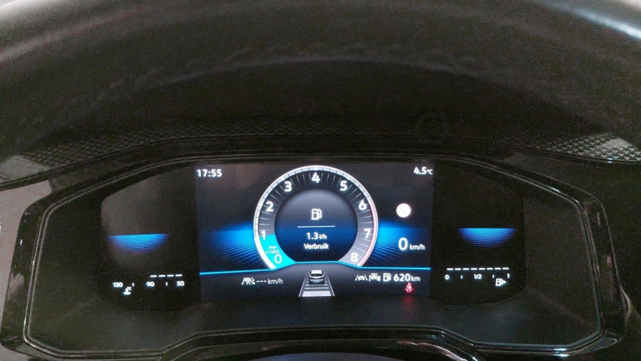 Volkswagen Taigo 1.0 TSI Life Edition | Camera | Privacy Glass | 17