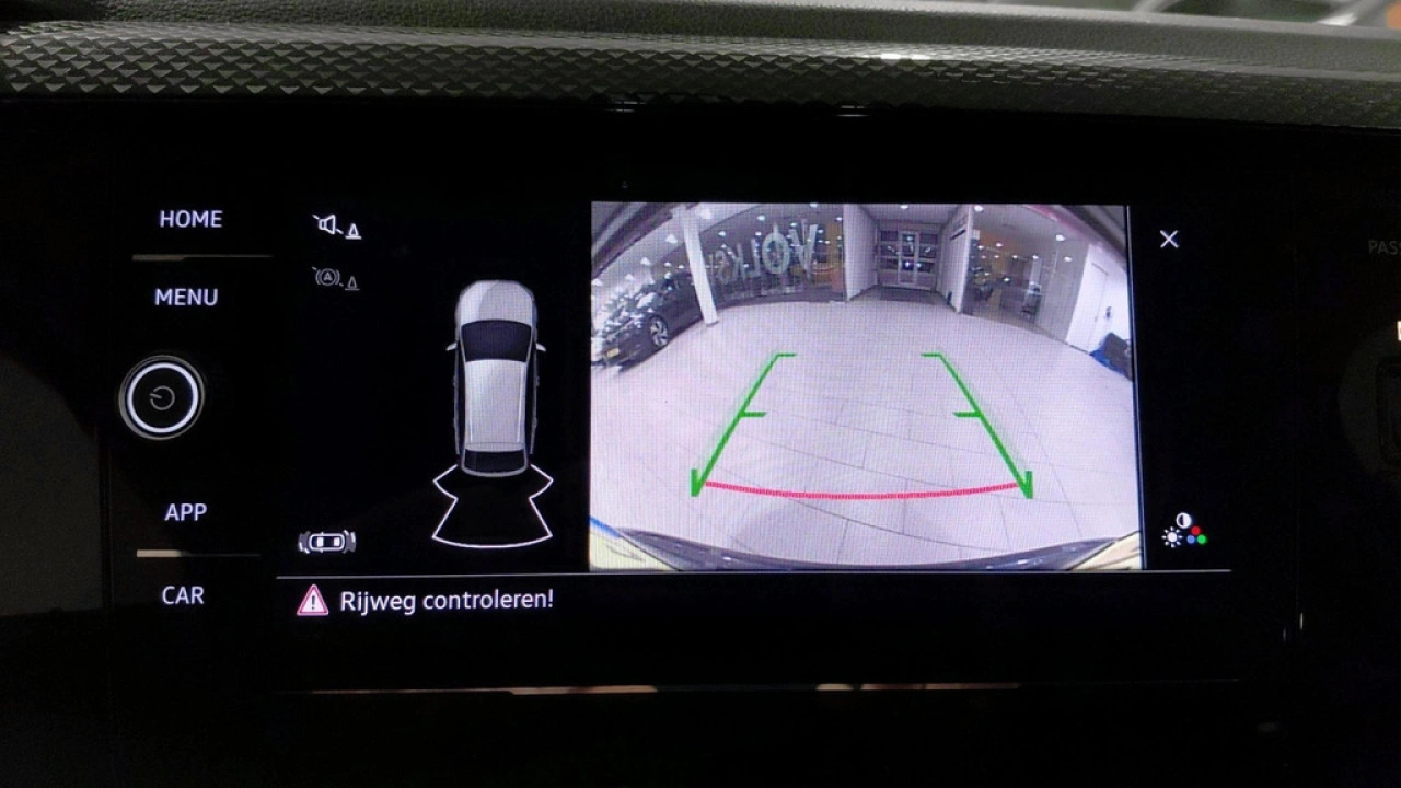 Volkswagen Taigo 1.0 TSI Life Edition | Camera | Privacy Glass | 17