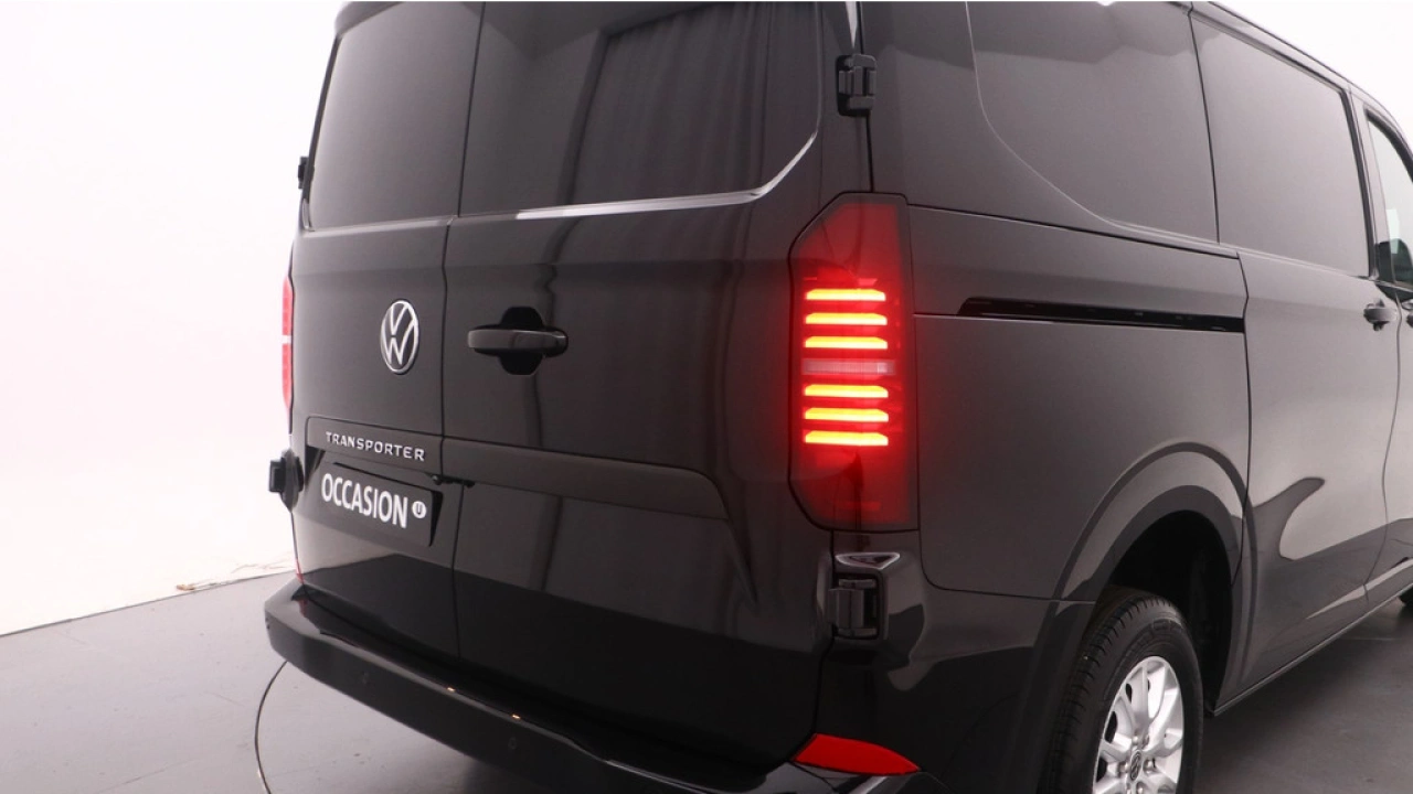 VW Bedrijfswagens Transporter L1H1 2.0 TDI 110kW 150PK Style-Intro
