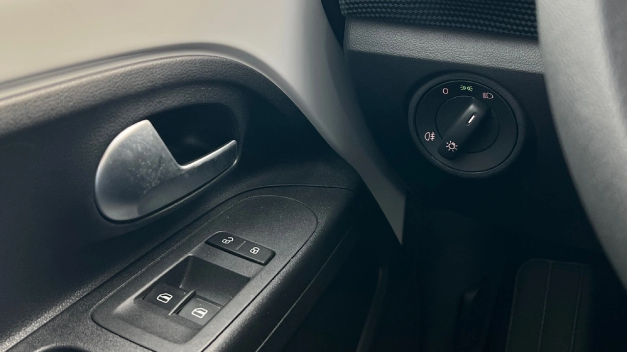 Volkswagen up! 1.0 65pk Airco Lane Assist Bluetooth