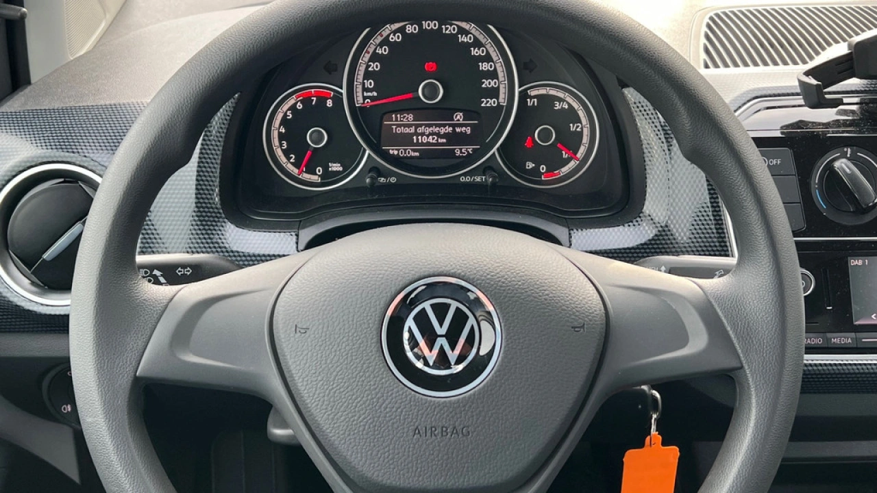 Volkswagen up! 1.0 65pk Airco Lane Assist Bluetooth