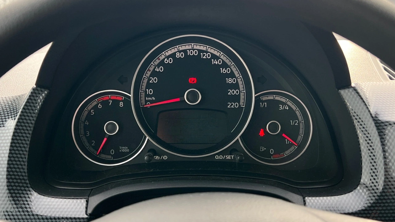 Volkswagen up! 1.0 65pk Airco Lane Assist Bluetooth