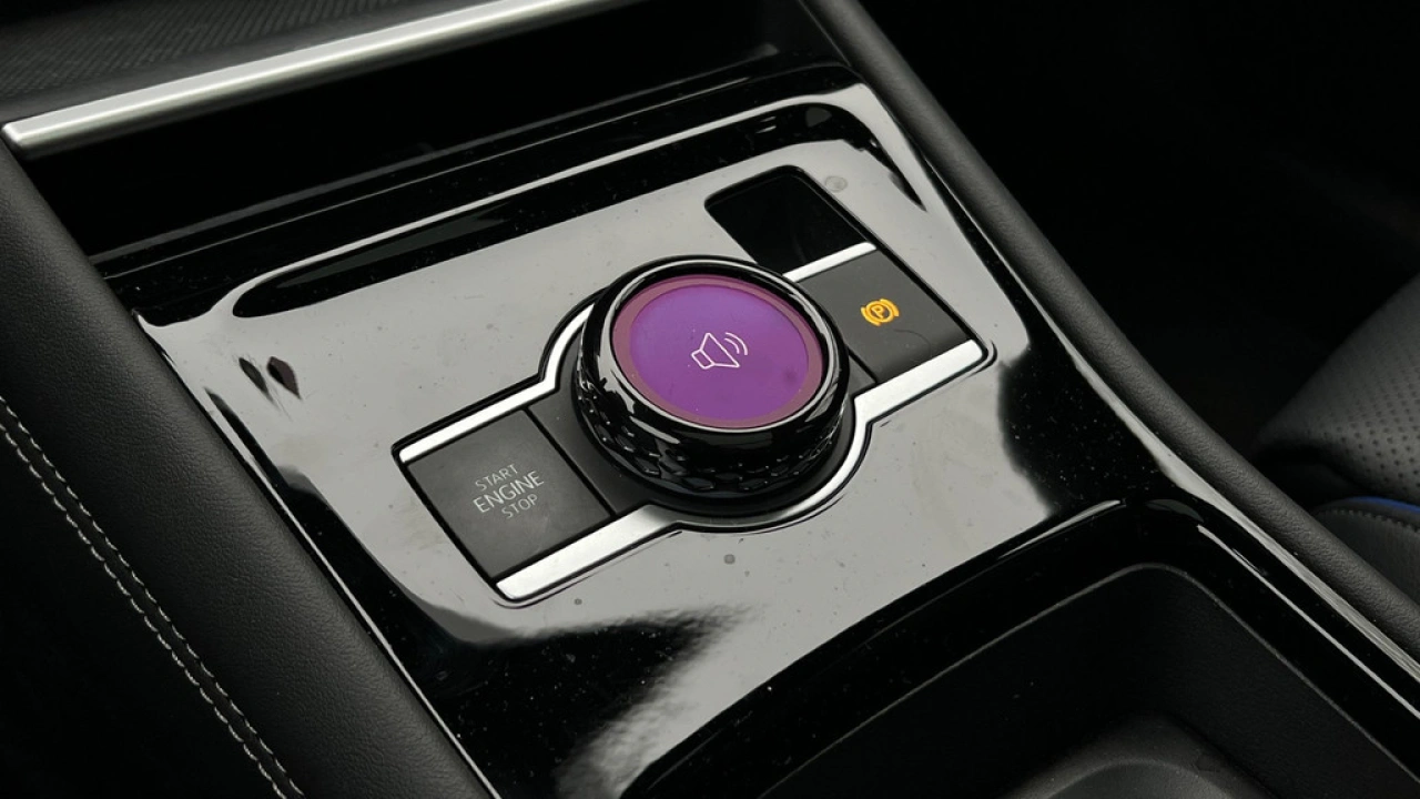 Volkswagen Tiguan 1.5 eHybrid 204pk DSG R-Line Edition Leder Trekhaak Panoramadak