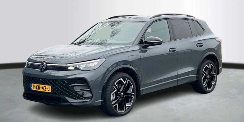 Volkswagen Tiguan 1.5 eHybrid 204pk DSG R-Line Edition Leder Trekhaak Panoramadak
