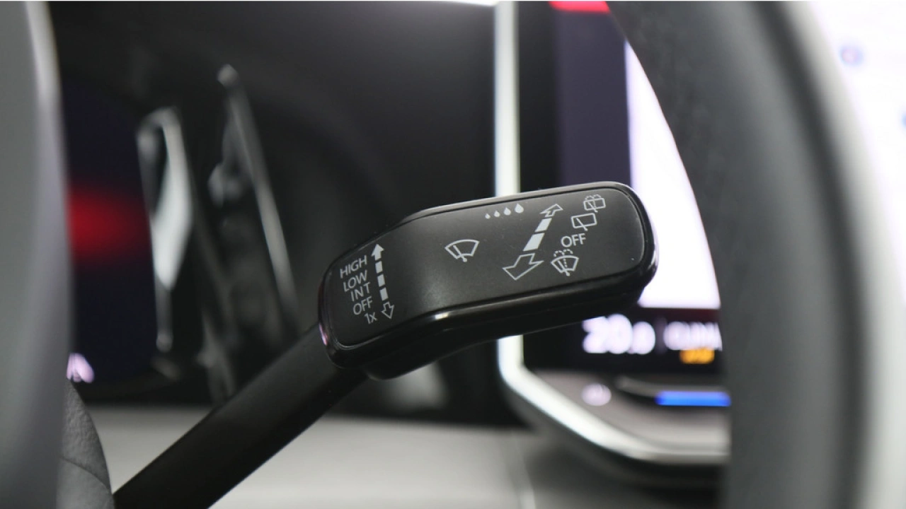 Volkswagen Golf 1.5 eHybrid 204pk Life Edition DSG