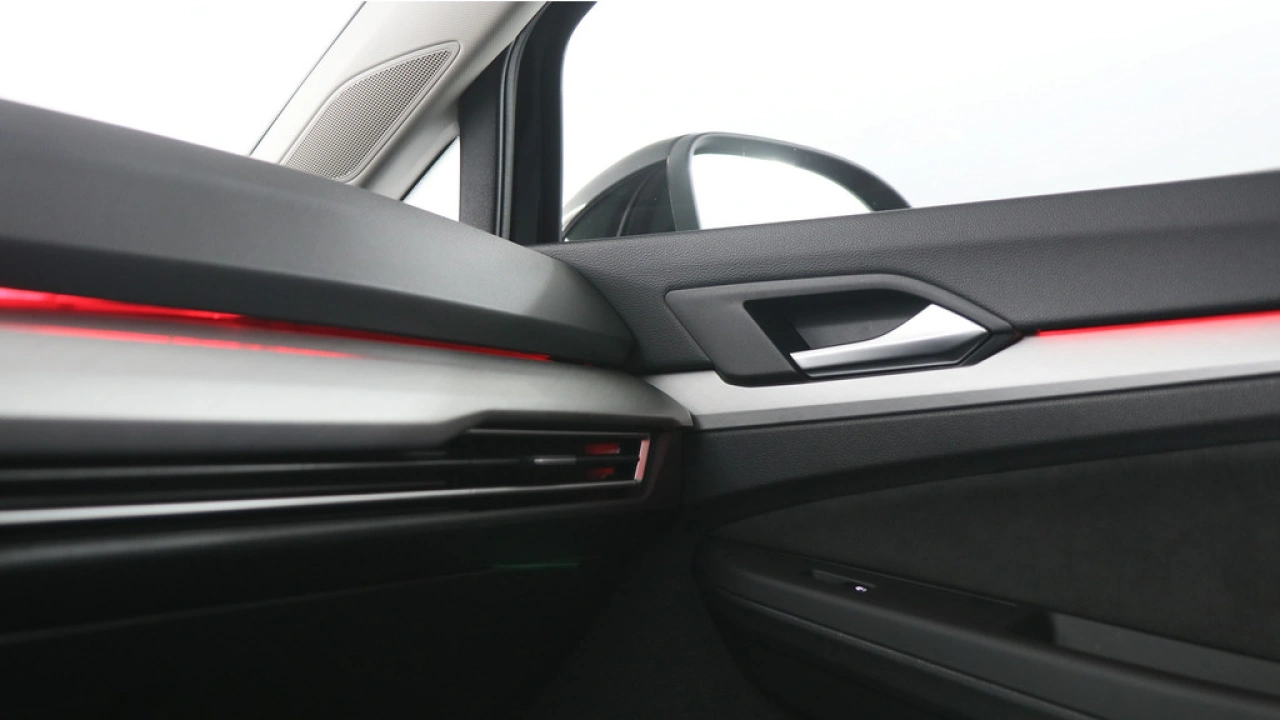 Volkswagen Golf 1.5 eHybrid 204pk Life Edition DSG