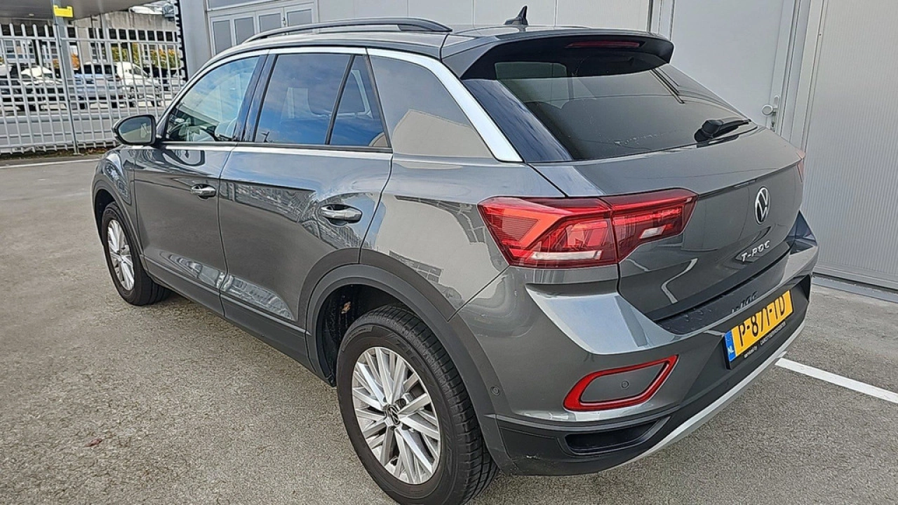 Volkswagen T-Roc 1.0 TSI Life Business | Camera | Stoelverwarming | Navigatie |