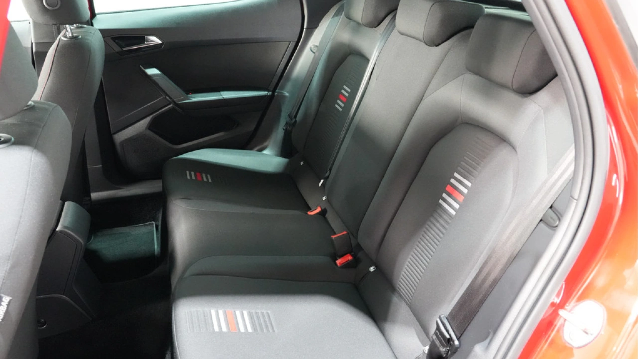 SEAT Arona 1.5 TSI EVO FR Business Intense