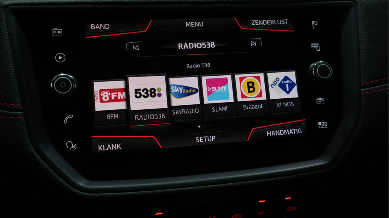 SEAT Arona 1.5 TSI EVO FR Business Intense