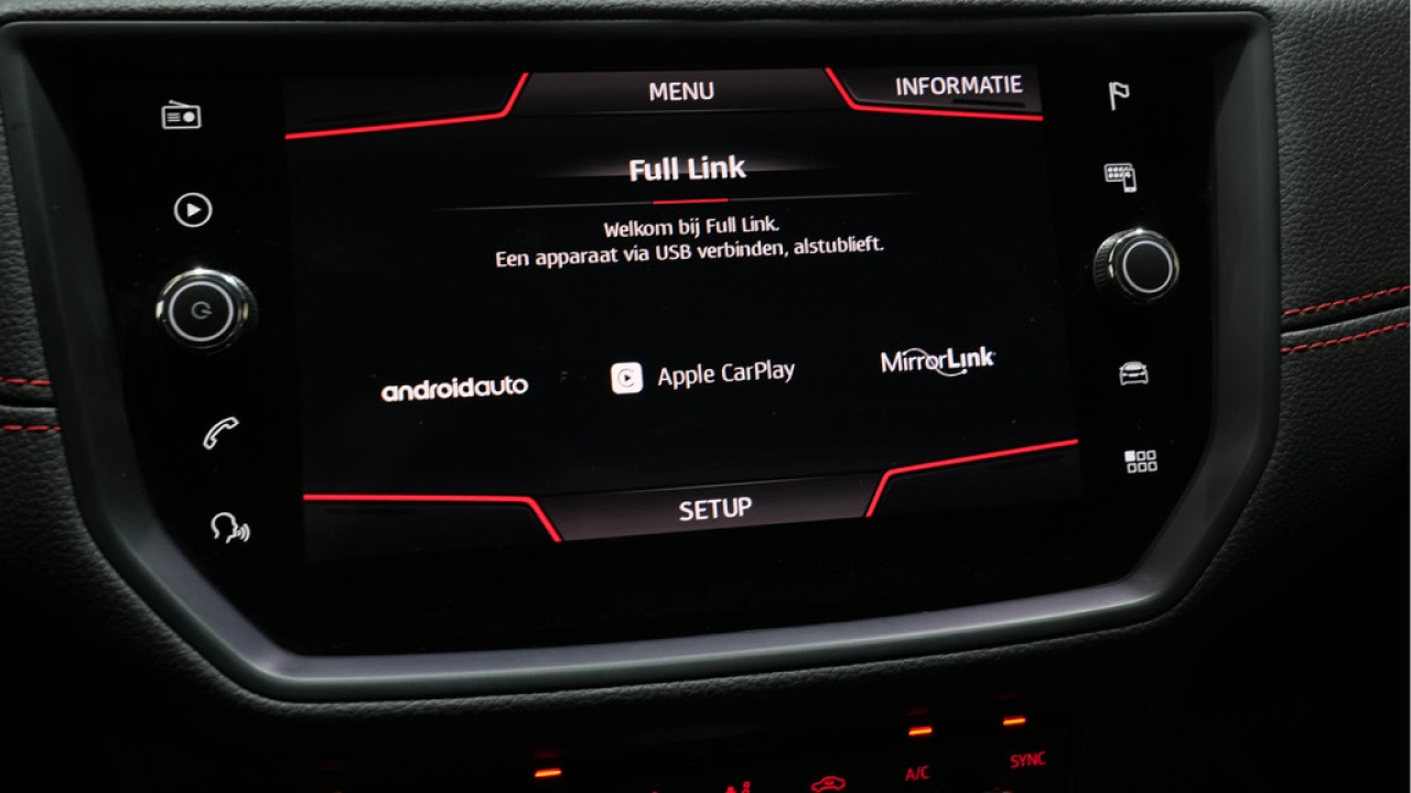 SEAT Arona 1.5 TSI EVO FR Business Intense