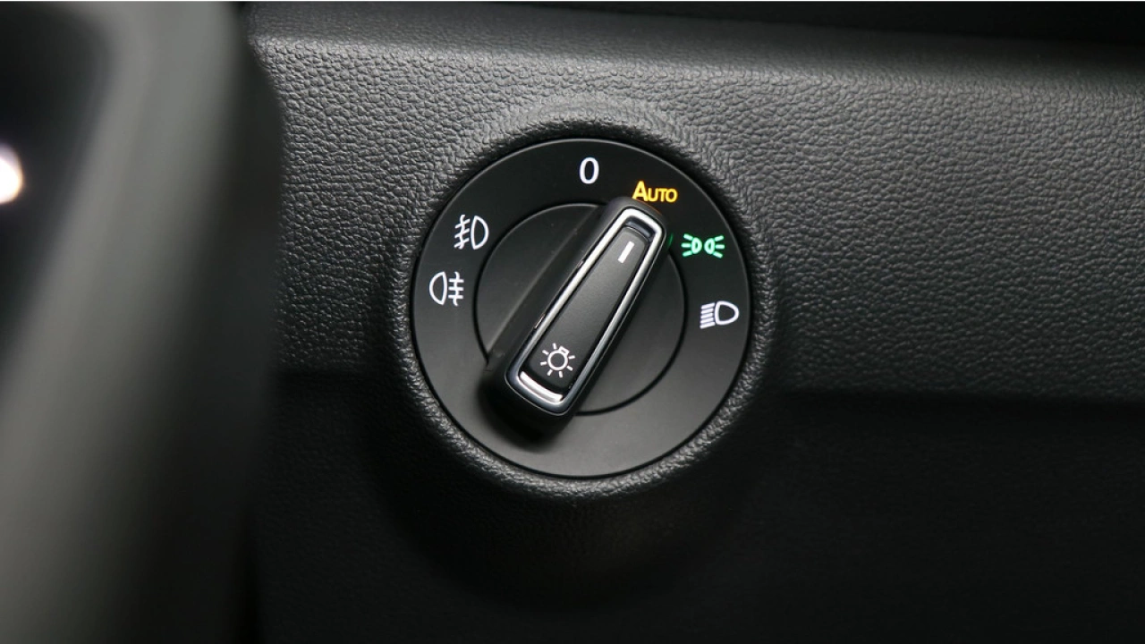 Volkswagen T-Roc Cabrio 1.5 TSI 150pk Automaat R-Line BlackStyle