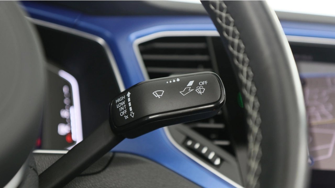 Volkswagen T-Roc Cabrio 1.5 TSI 150pk Automaat R-Line BlackStyle