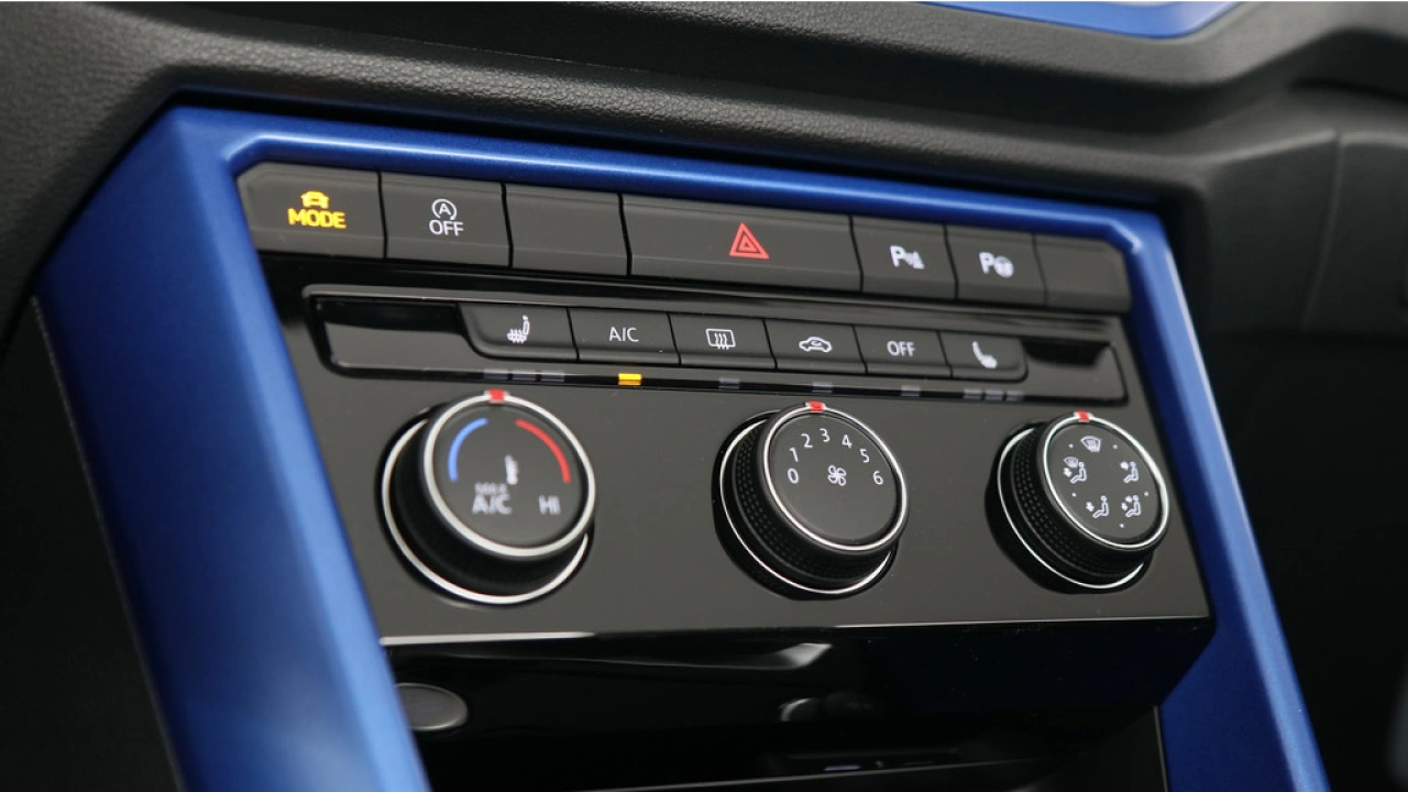 Volkswagen T-Roc Cabrio 1.5 TSI 150pk Automaat R-Line BlackStyle