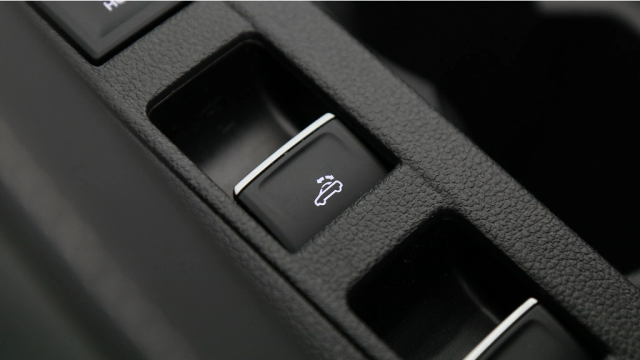 Volkswagen T-Roc Cabrio 1.5 TSI 150pk Automaat R-Line BlackStyle