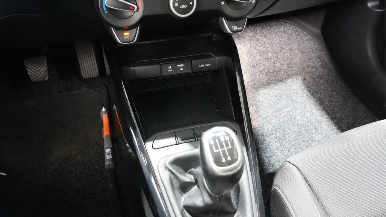 Kia Rio 1.0 TGDI 100pk First Edition