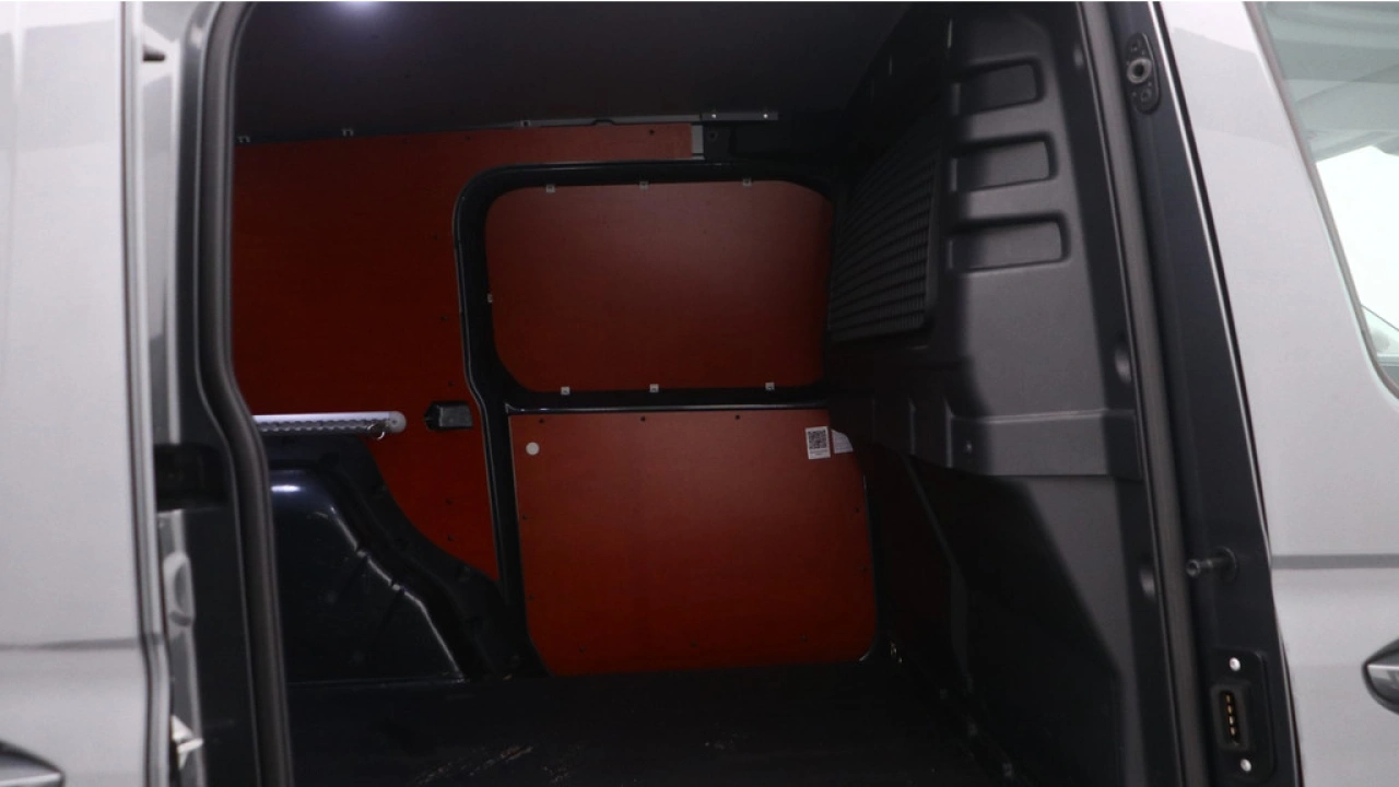 VW Bedrijfswagens Caddy Maxi Cargo 2.0 TDI 122pk DSG 1st-Edition