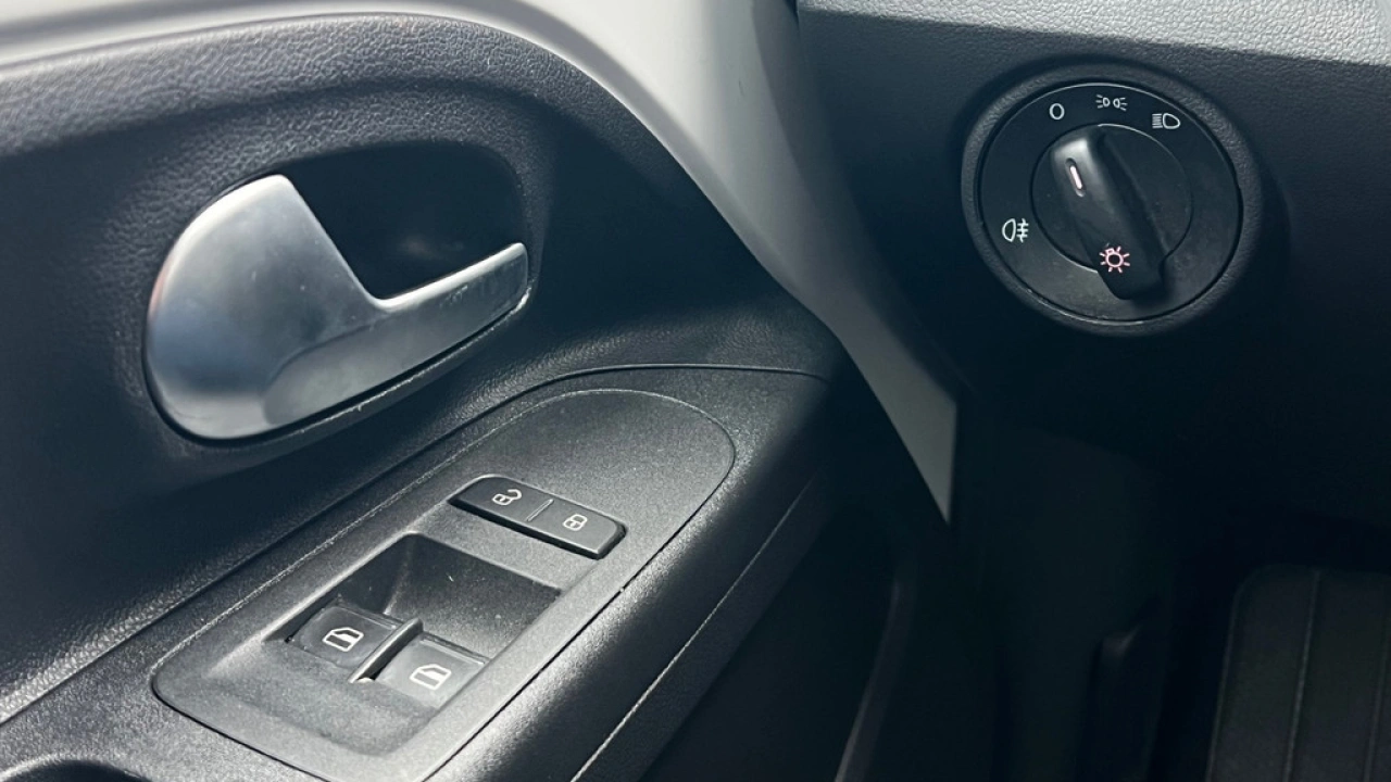 Volkswagen up! 1.0 65pk Airco Lane Assist Bluetooth