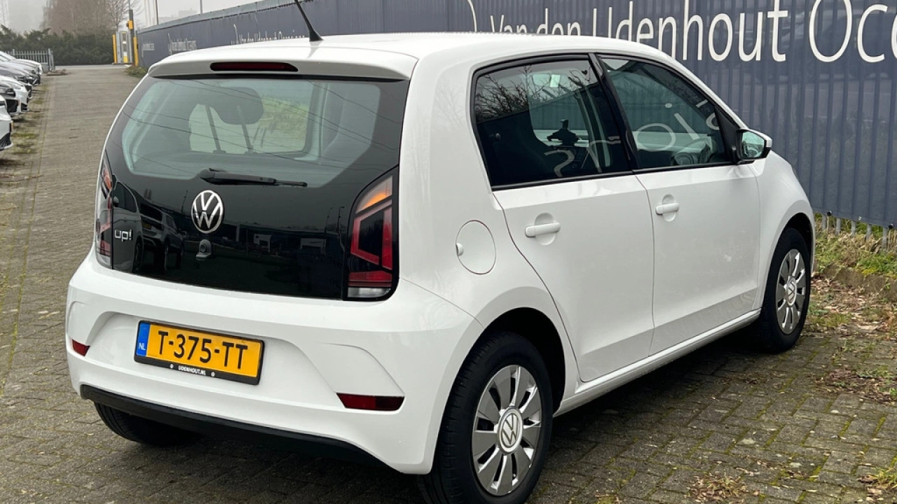 Volkswagen up! 1.0 65pk Airco Lane Assist Bluetooth