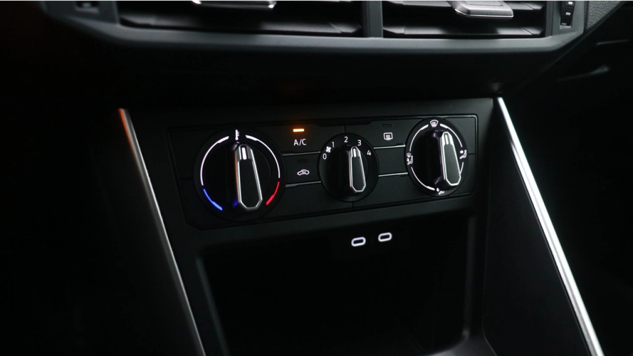 Volkswagen Polo 1.0 TSI 95pk Life App Connect Airco