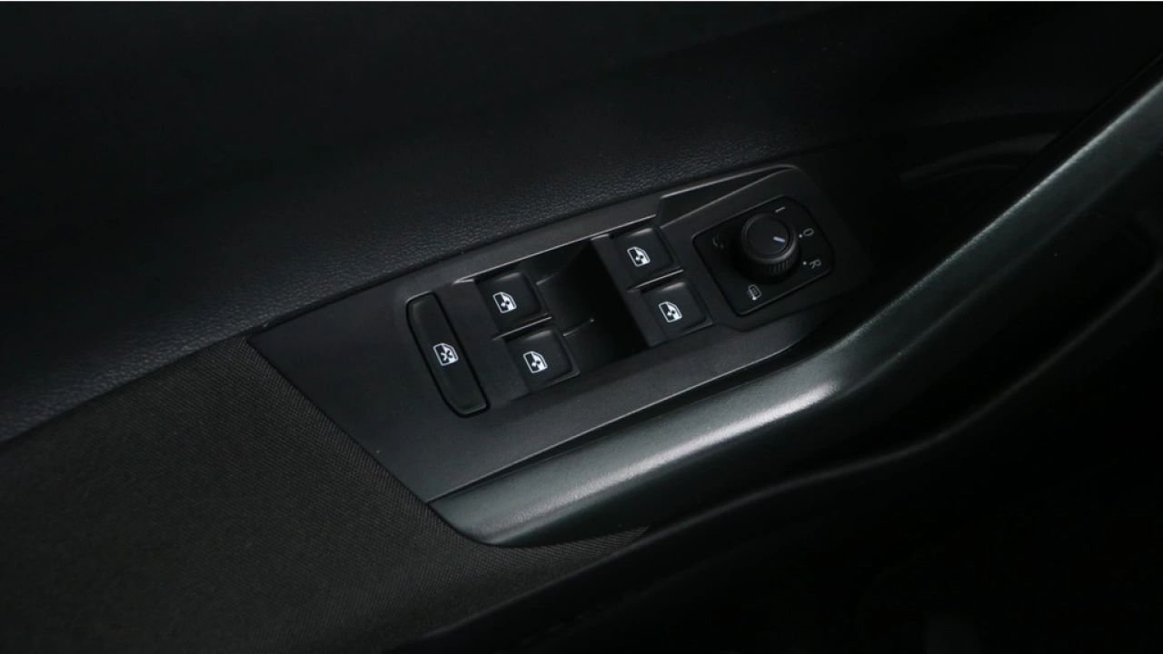 Volkswagen Polo 1.0 TSI 95pk Life App Connect Airco