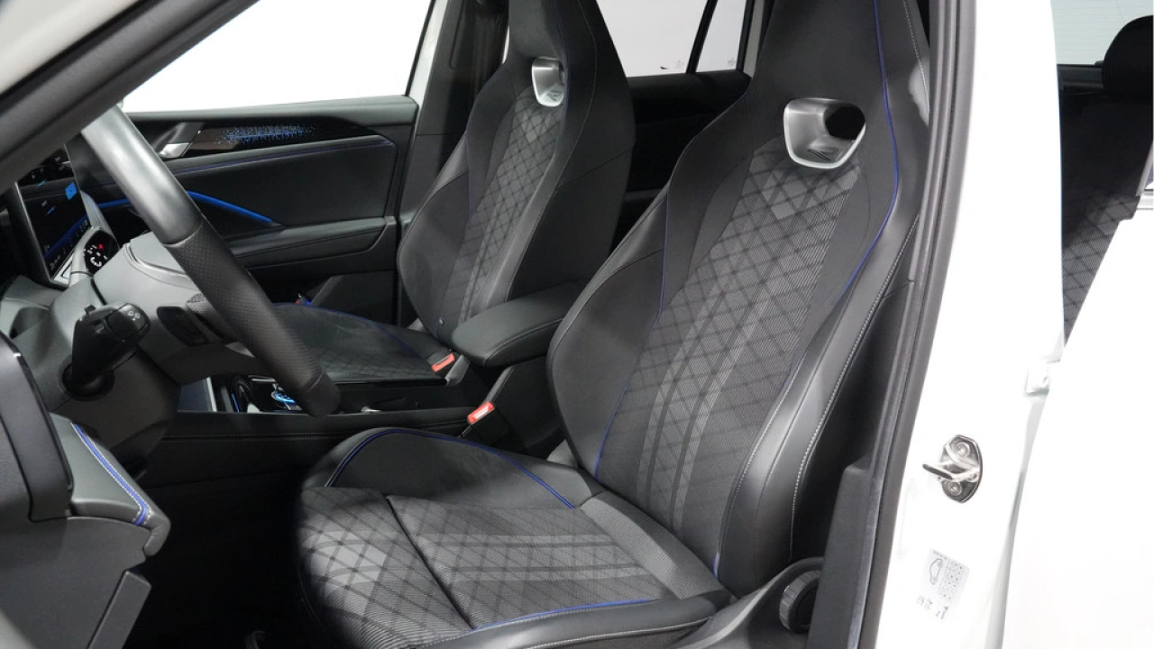 Volkswagen Tiguan 1.5 eHybrid 204pk R-Line Business