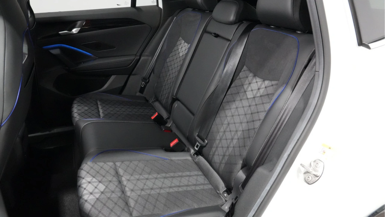 Volkswagen Tiguan 1.5 eHybrid 204pk R-Line Business