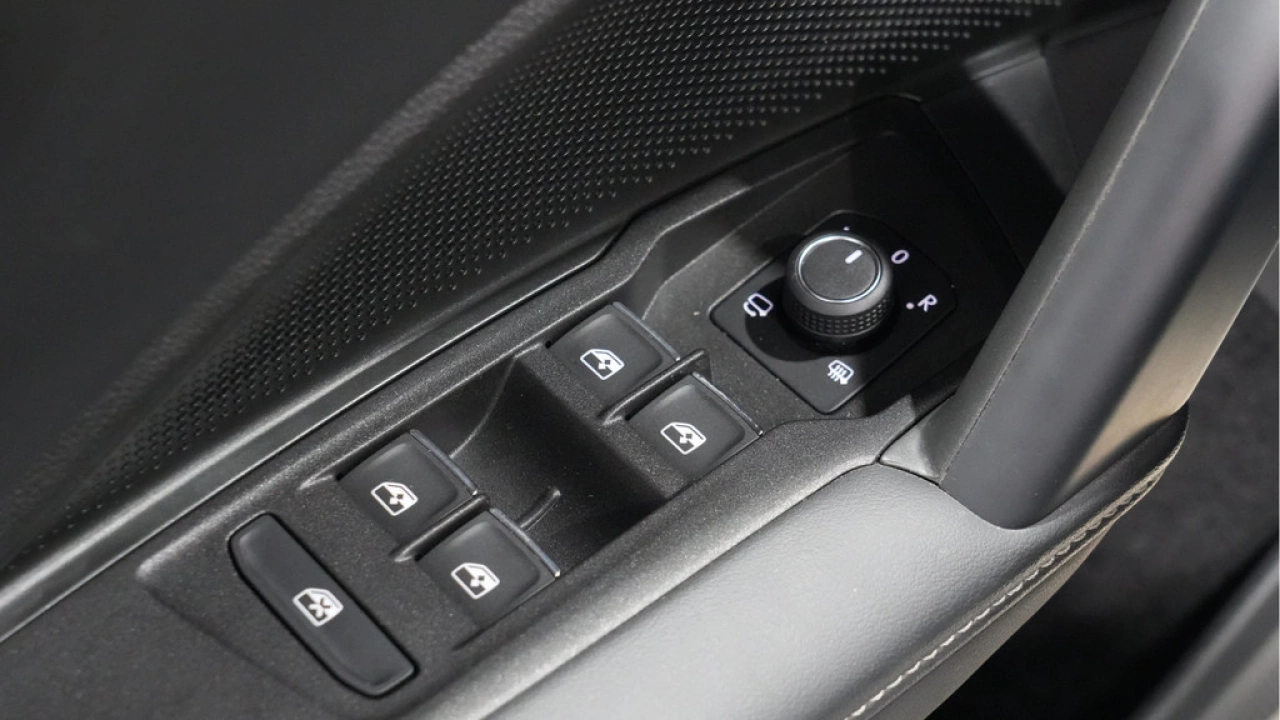 Volkswagen Tiguan 1.5 eHybrid 204pk R-Line Business