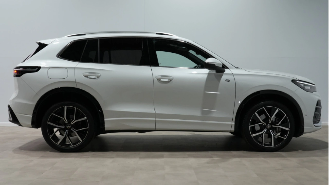 Volkswagen Tiguan 1.5 eHybrid 204pk R-Line Business