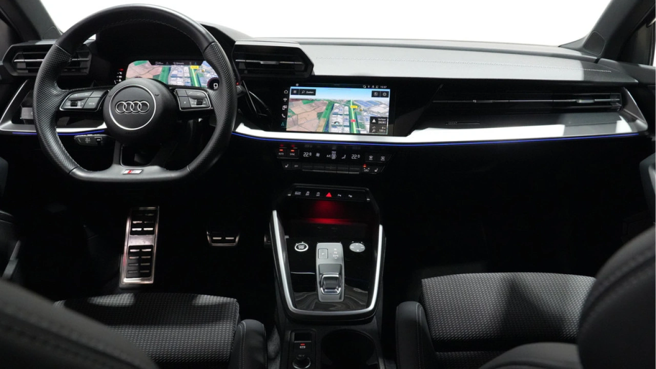 Audi A3 Sportback 30 TFSI 110pk S-Tronic S-Line