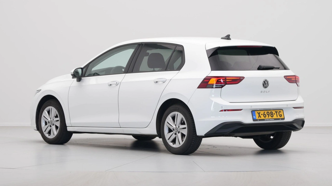 Volkswagen Golf 1.0 TSI 110pk Life Business