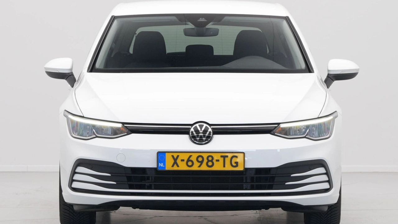 Volkswagen Golf 1.0 TSI 110pk Life Business