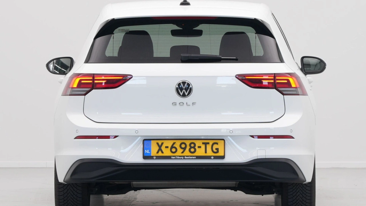 Volkswagen Golf 1.0 TSI 110pk Life Business