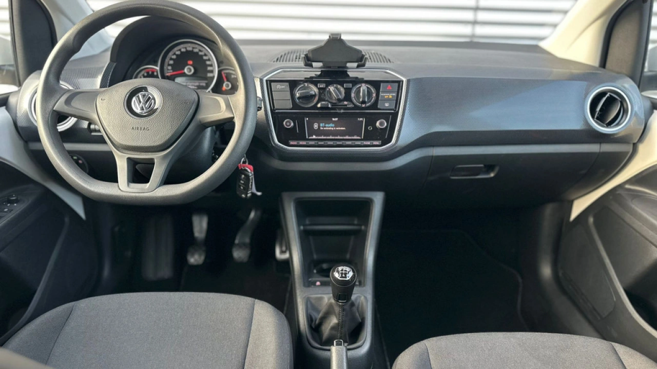 Volkswagen up! 1.0 BMT 60pk move up!
