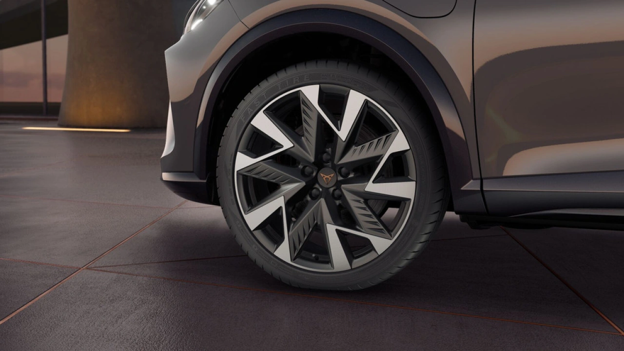 CUPRA Formentor 1.5 TSI e-Hybrid 272 6DSG VZ Performance