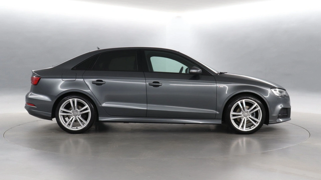 Audi A3 Limousine 1.5 TFSI 150pk CoD Sport S Line Edition S-Tronic