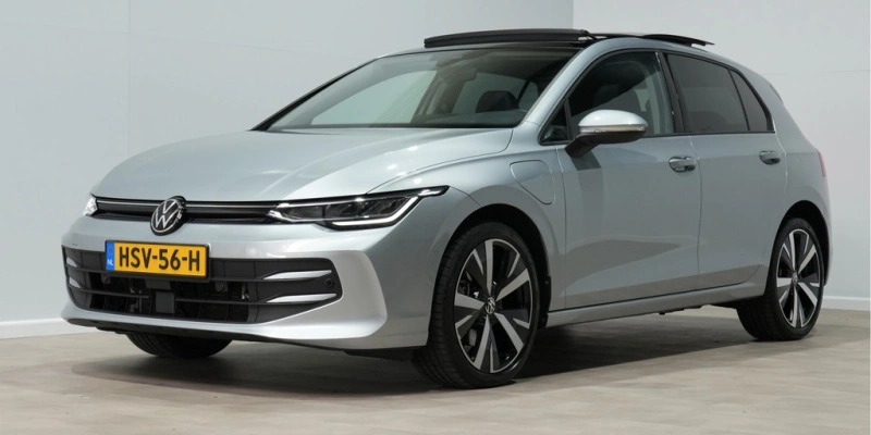 Volkswagen Golf 1.5 eHybrid Life Edition