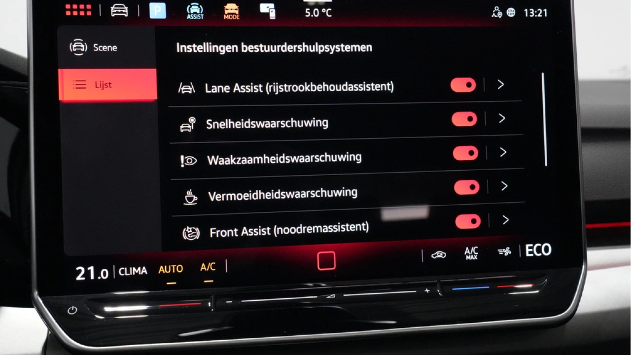 Volkswagen Golf 1.5 eHybrid Life Edition