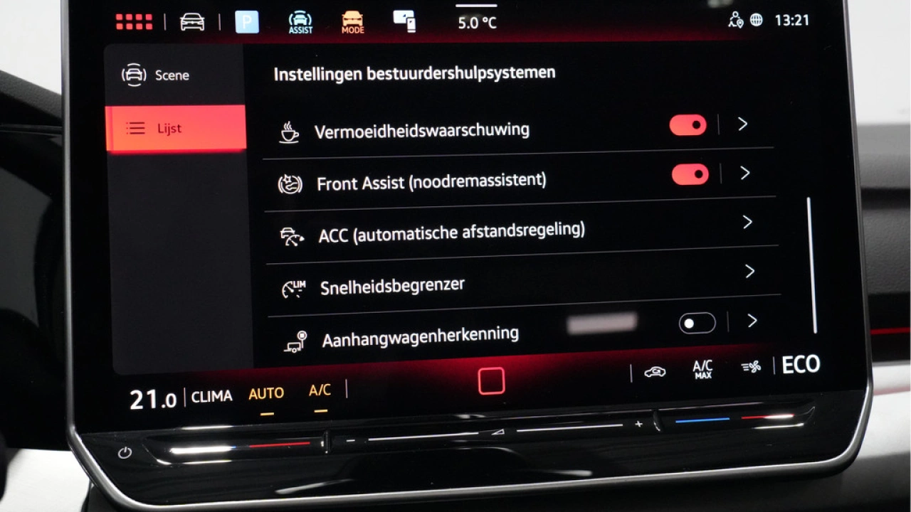 Volkswagen Golf 1.5 eHybrid Life Edition