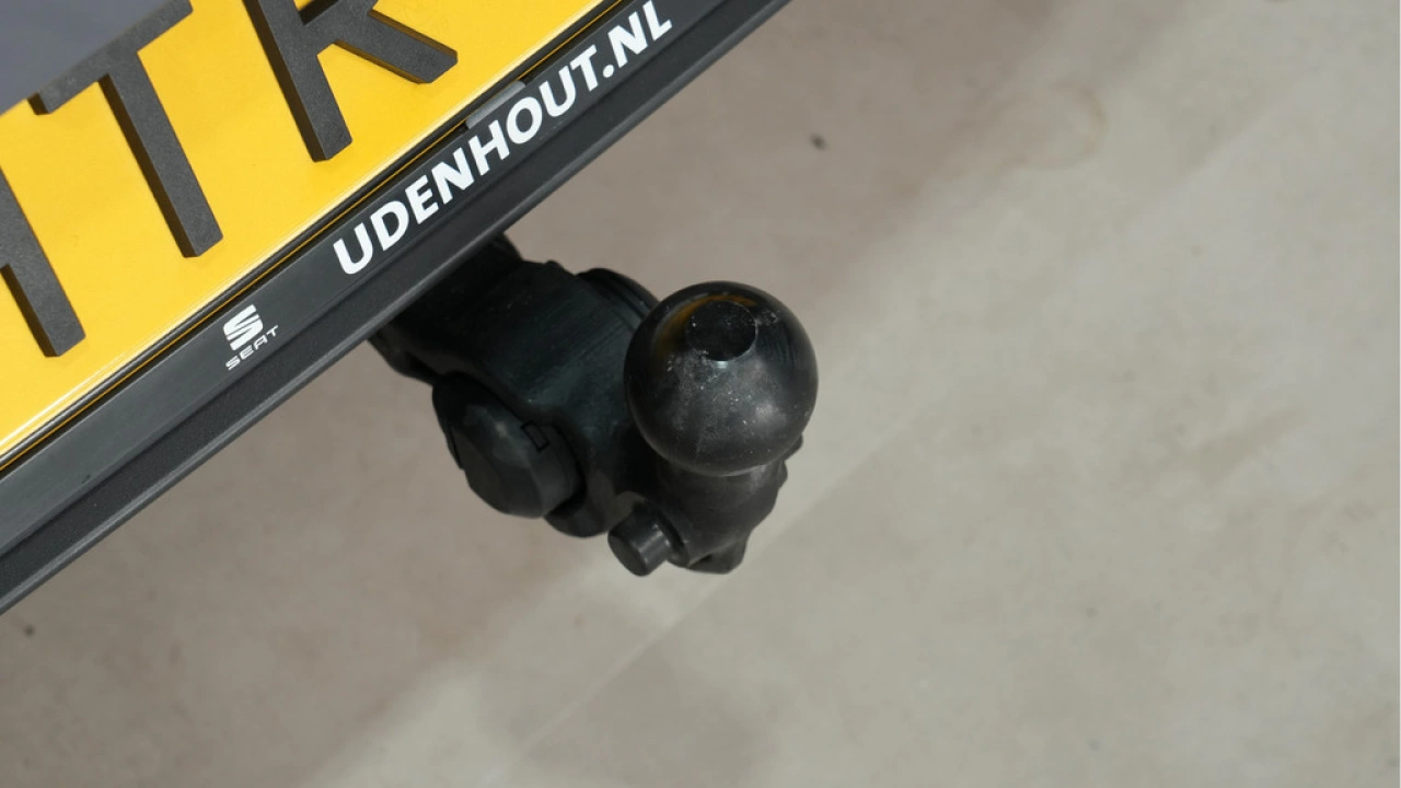 SEAT Leon Sportstourer 1.5 TSI e-Hybrid FR Business