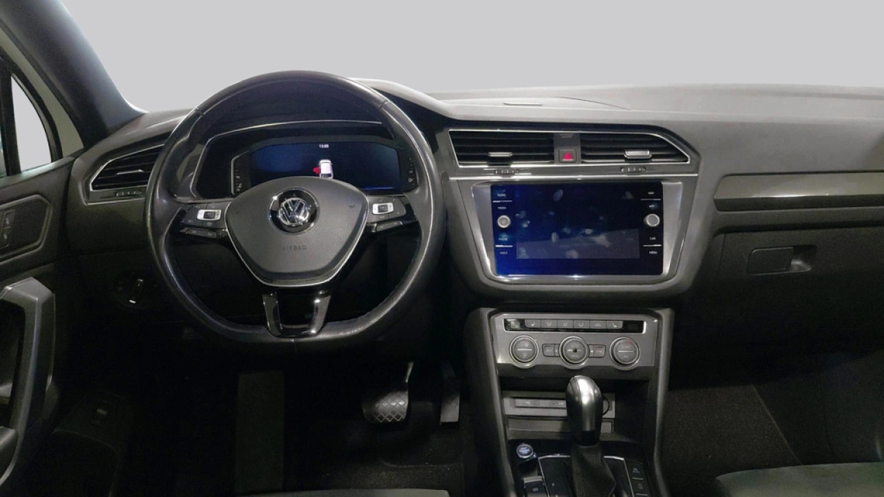 Volkswagen Tiguan Allspace 1.5 TSI Highline Business R 7p. | Trekhaak | Camera | Panoramadak | Ergo Stoel |