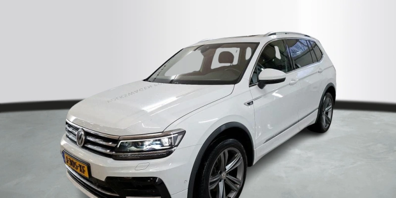 Volkswagen Tiguan Allspace 1.5 TSI Highline Business R 7p. | Binnenkort beschikbaar |