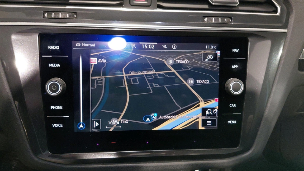 Volkswagen Tiguan Allspace 1.5 TSI Highline Business R 7p. | Trekhaak | Camera | Panoramadak | Ergo Stoel |