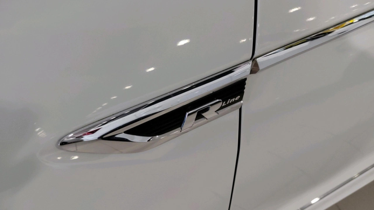 Volkswagen Tiguan Allspace 1.5 TSI Highline Business R 7p. | Trekhaak | Camera | Panoramadak | Ergo Stoel |