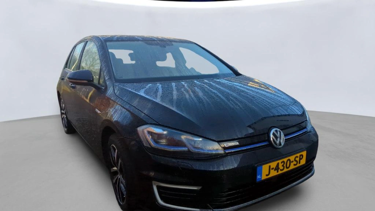 Volkswagen e-Golf E-DITION | Warmtepomp | 17