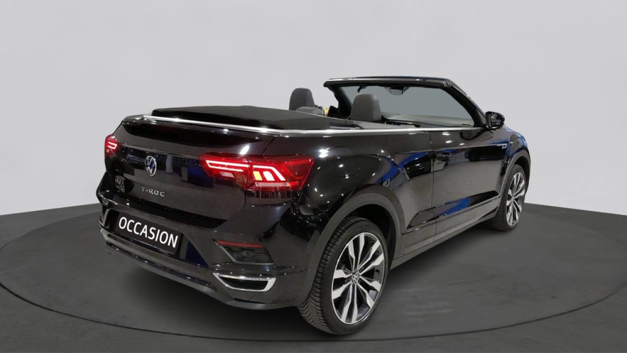 Volkswagen T-Roc Cabrio 1.5 TSI DSG Automaat R-Line | Camera | Rijmodi | Verwarmbare voorstoelen |