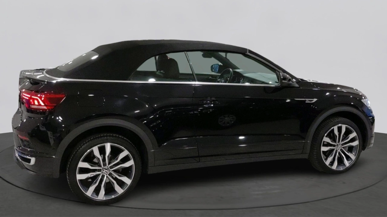 Volkswagen T-Roc Cabrio 1.5 TSI DSG Automaat R-Line | Camera | Rijmodi | Verwarmbare voorstoelen |