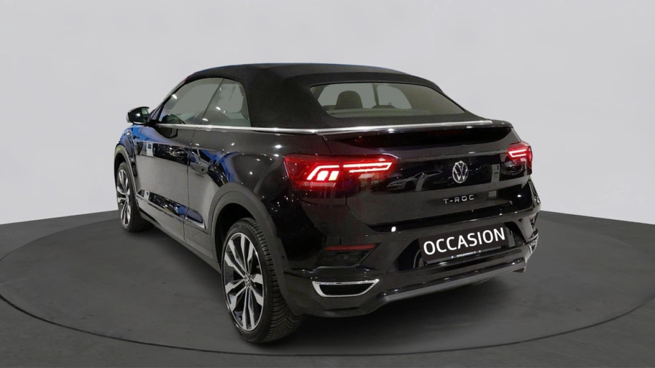 Volkswagen T-Roc Cabrio 1.5 TSI DSG Automaat R-Line | Camera | Rijmodi | Verwarmbare voorstoelen |