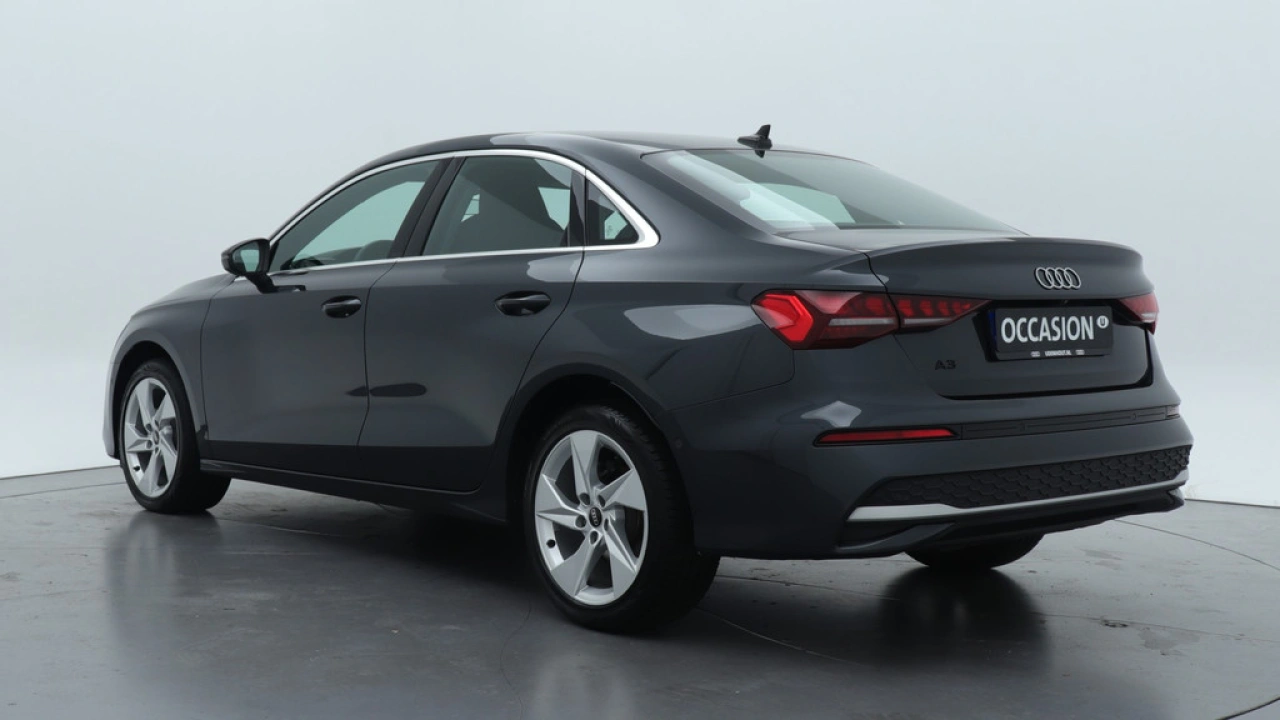 Audi A3 Limousine 30 TFSI Advanced edition | PDC | Carplay |