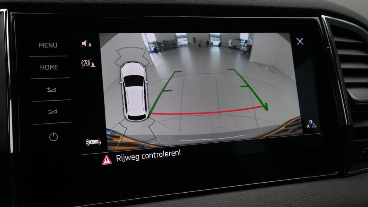 Škoda Karoq 1.5 TSI ACT 150pk DSG Sportline Business