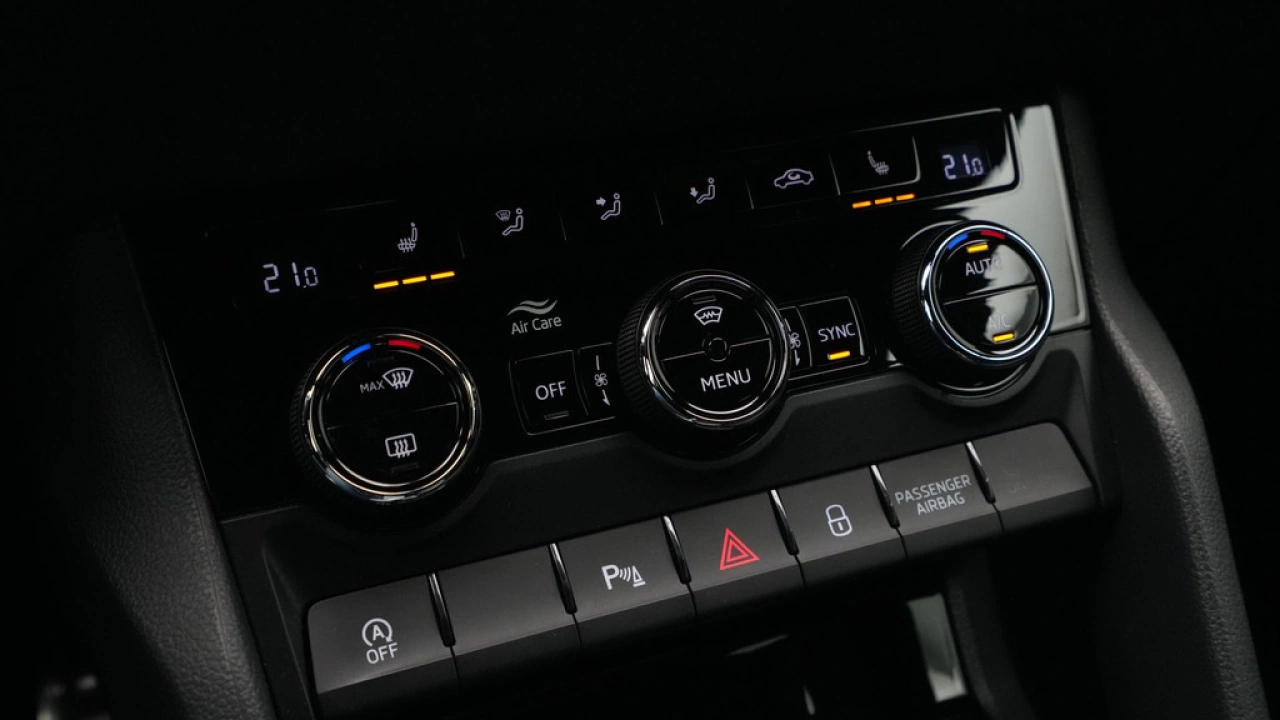 Škoda Karoq 1.5 TSI ACT 150pk DSG Sportline Business